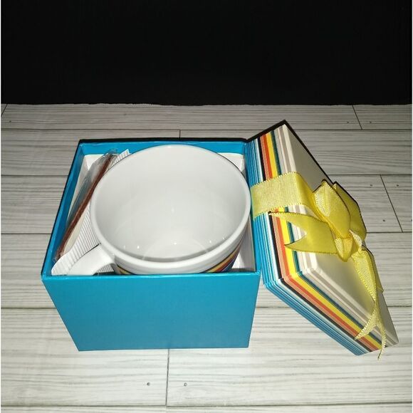 Bed Bath and Beyond Rainbow Striped Coffee Tea Mug Cup in Gift Box - Picture 7 of 9